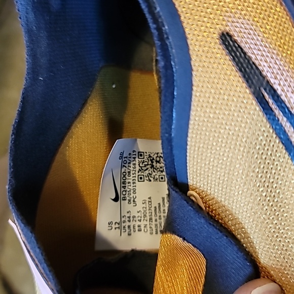 Nike sneakers - Picture 5 of 5